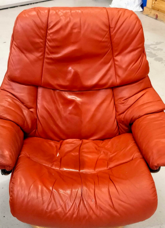 Stressless chair repair